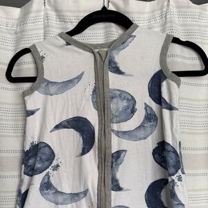 Burt's Bees Baby White and Gray Beekeeper Sleep Sack